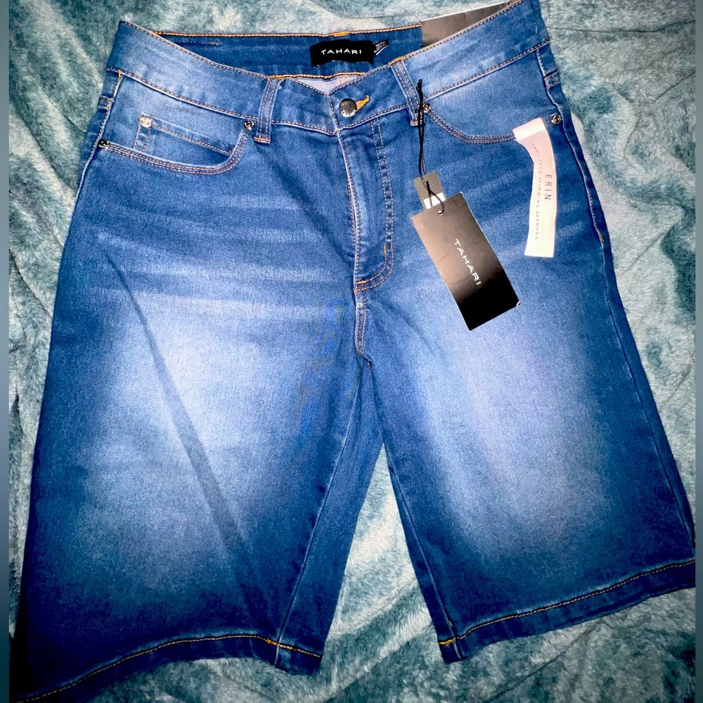 NWT Woman’s Bermuda Jeans Shorts